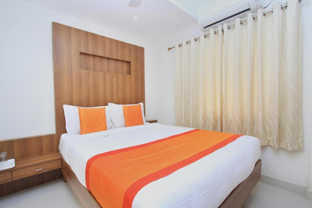 Le Citi Inn, Mysore Buitenkant foto